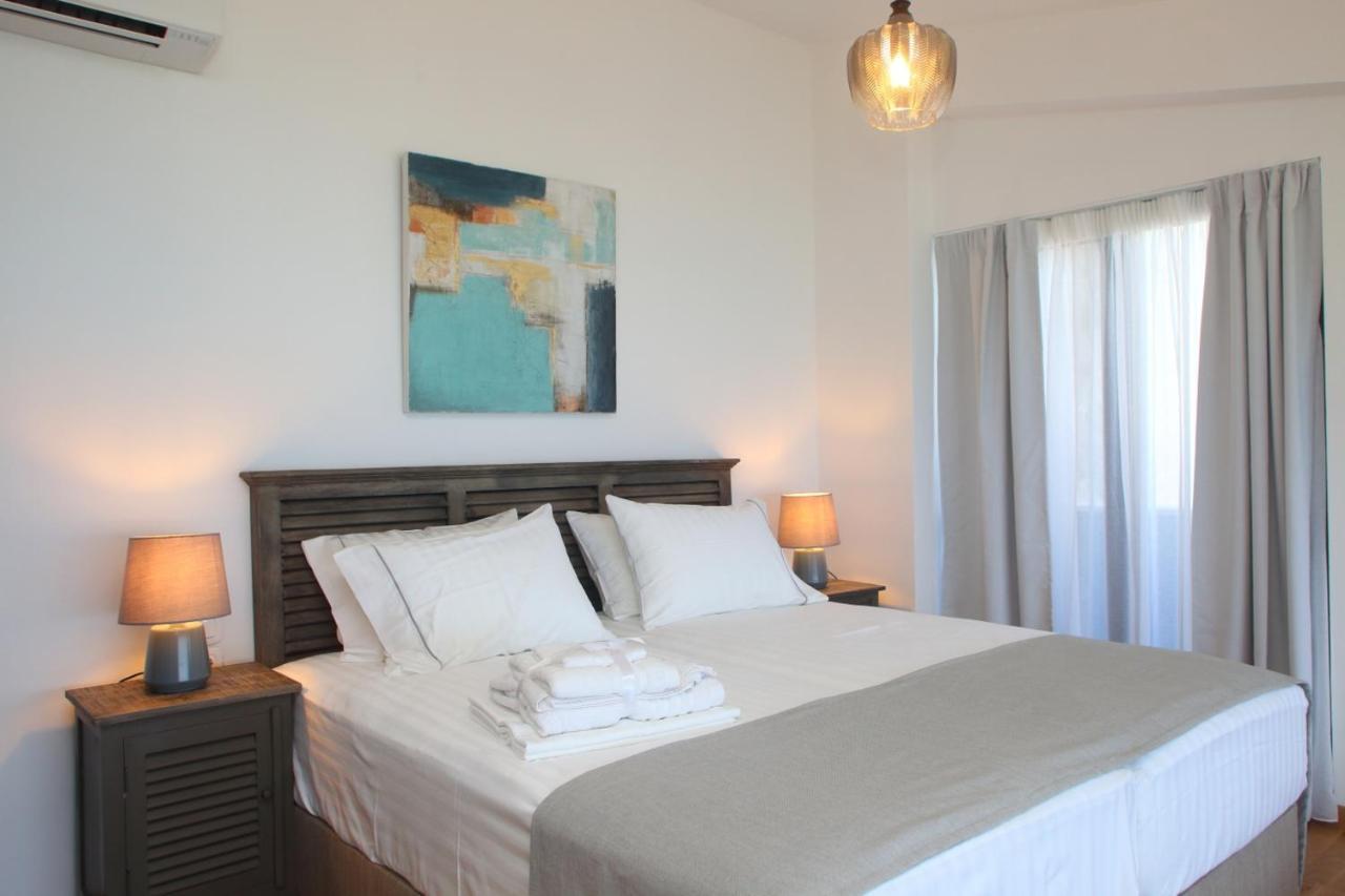 Capro - Milos Bay Villas Agios Nikitas Exterior photo